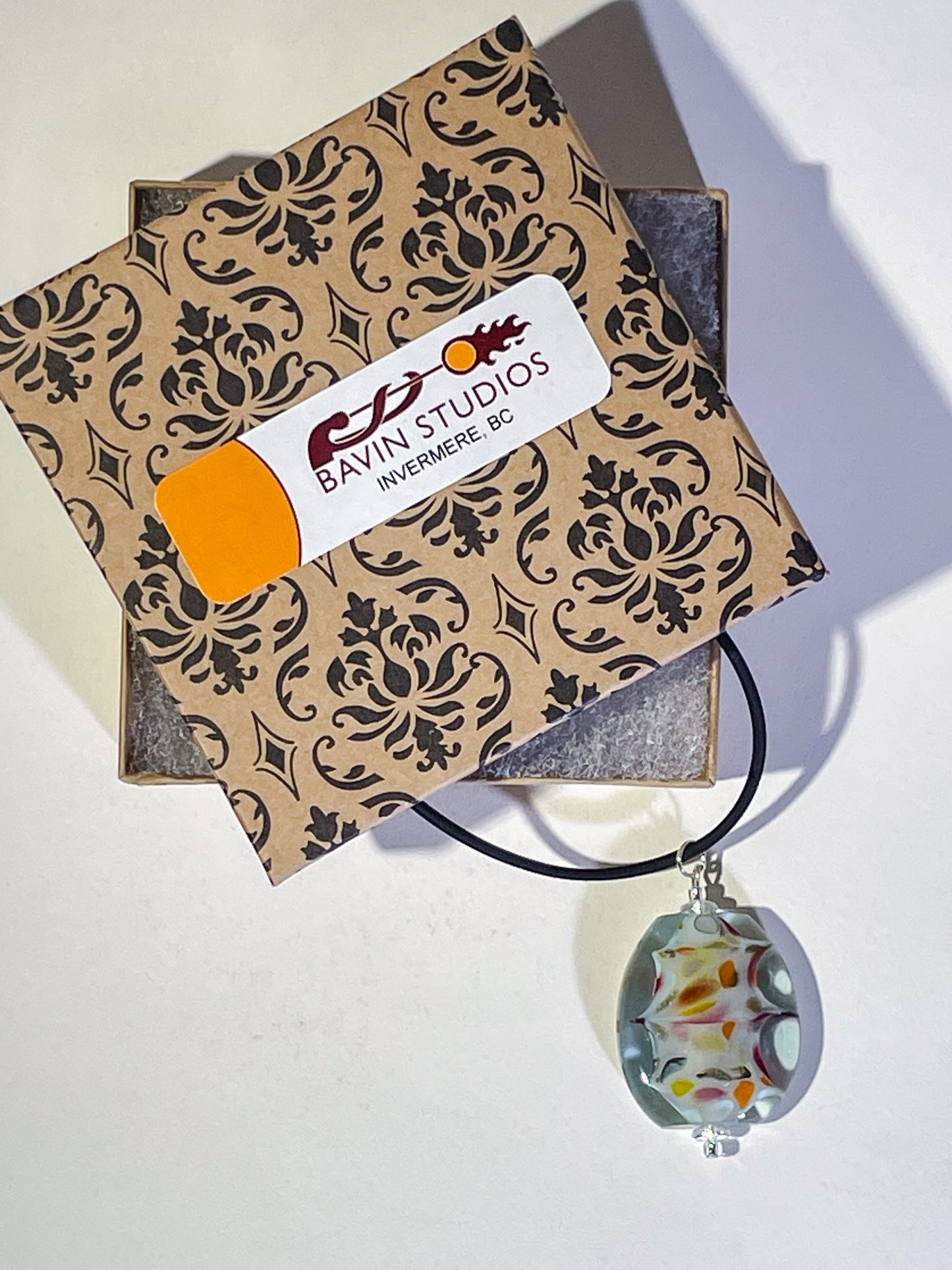 Paradise Pendant Necklace - [#2510]