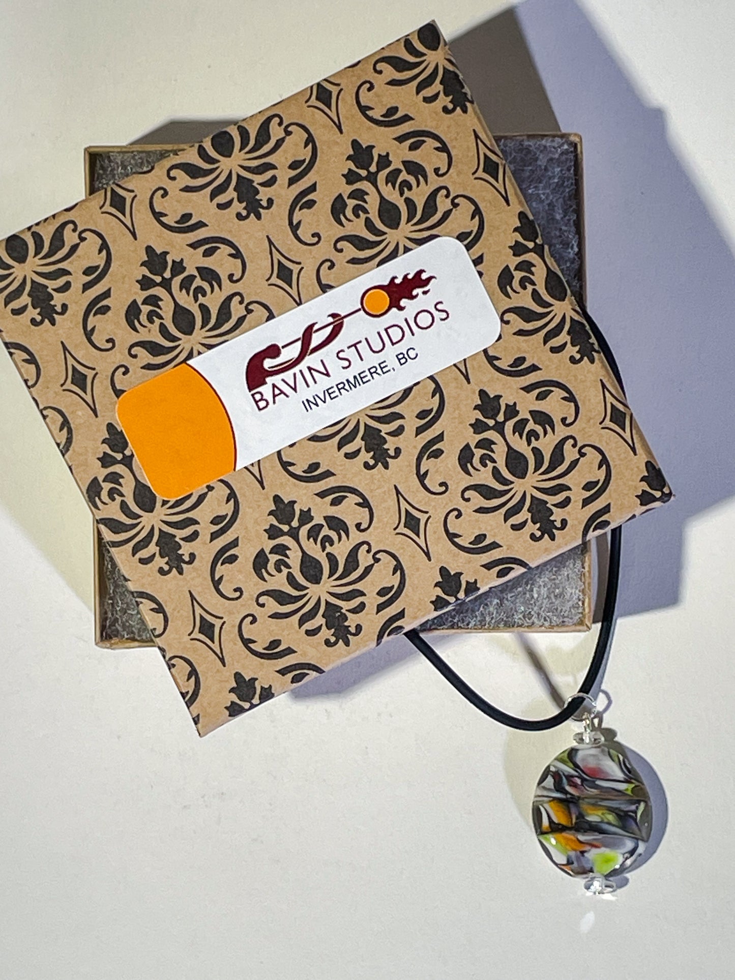 Paradise Pendant Necklace - [#2504]