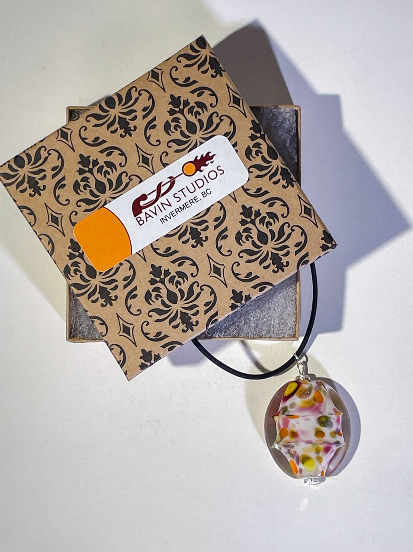 Paradise Pendant Necklace - [#2512]