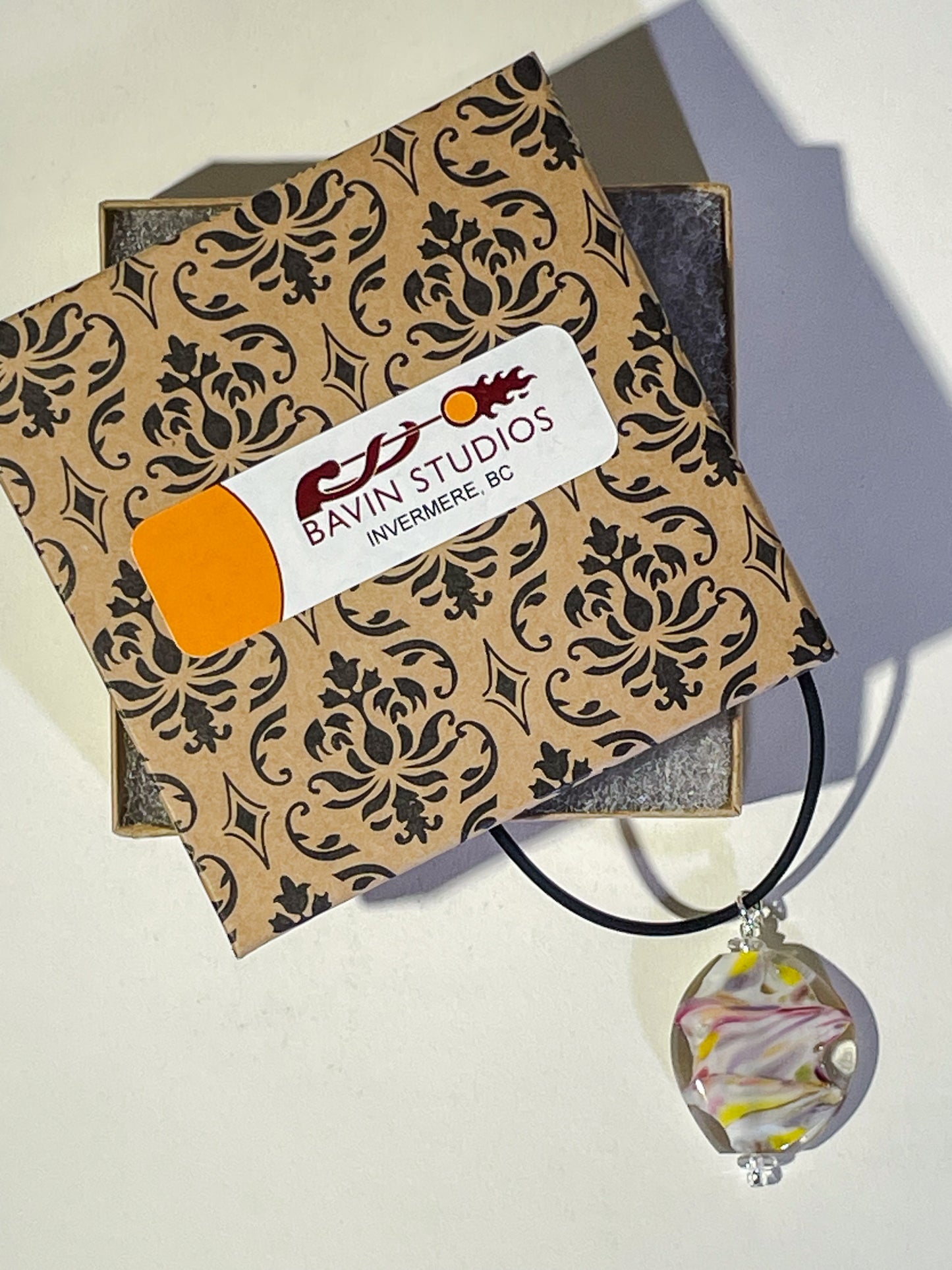 Paradise Pendant Necklace - [#2503]