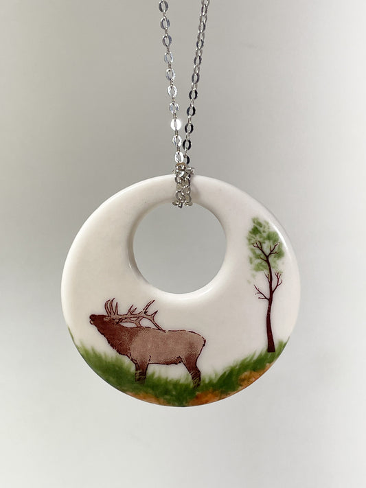 Porcelain Elk Necklace - [STN7074]