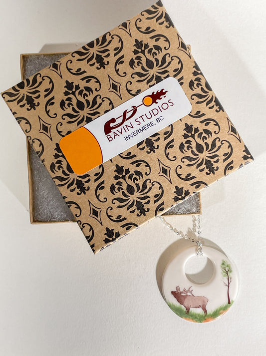 Porcelain Elk Necklace - [STN7074]