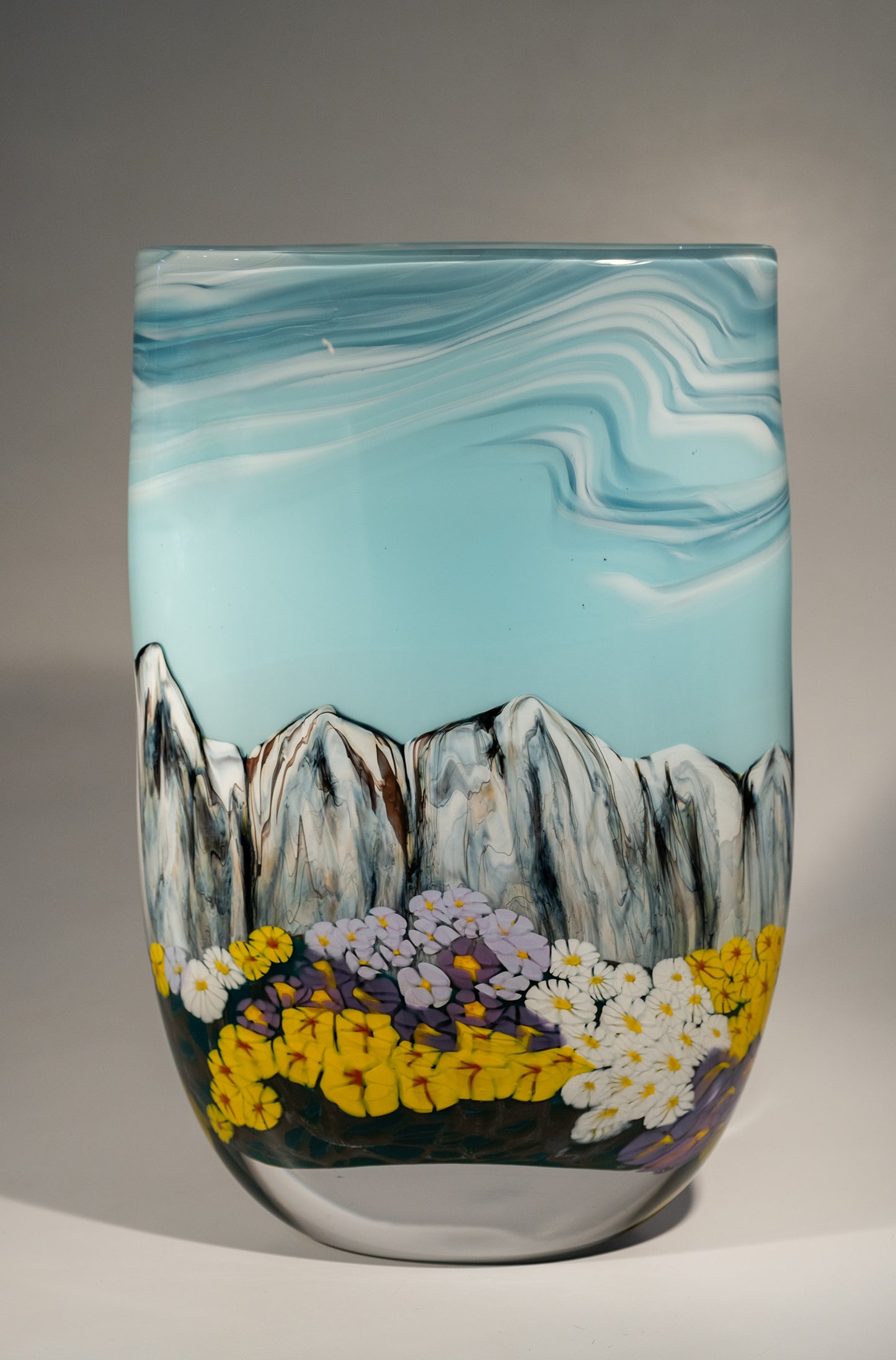 Summit Vase - #251218-1