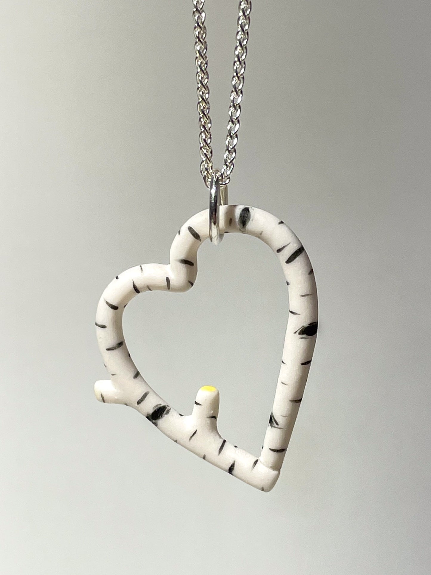 Porcelain Birch Trunk Heart Necklace - [STN7076]