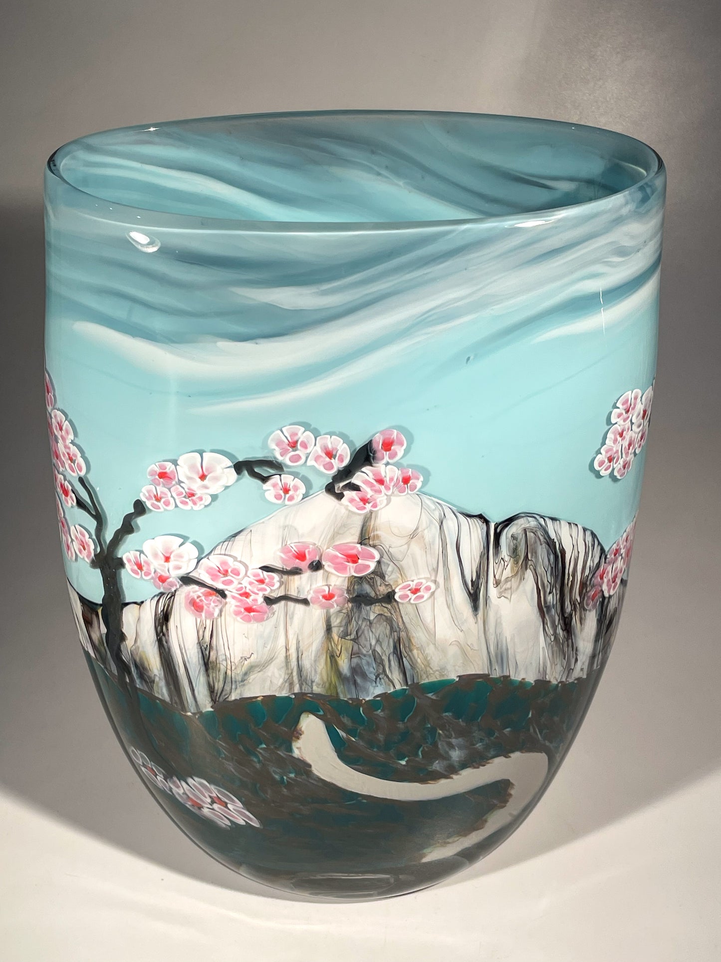 Summit Vase - #251209-1