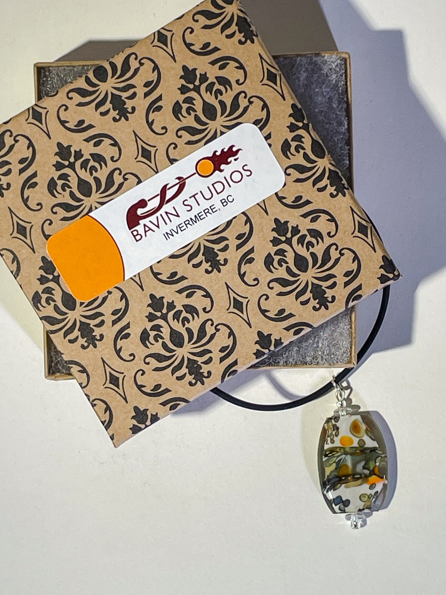 Paradise Pendant Necklace - [#2502]