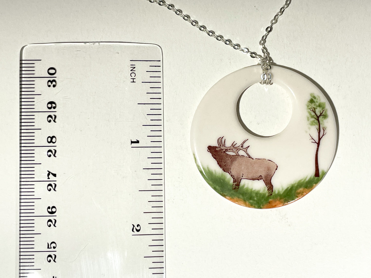 Porcelain Elk Necklace - [STN7074]